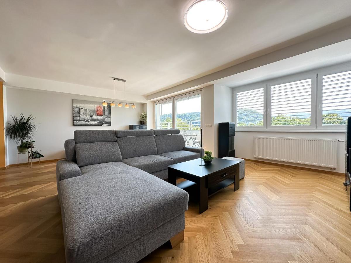 Lux Residence, A/C, Vip Parking, City View Banská Bystrica Buitenkant foto